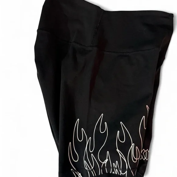 Authentic Kill Crew Women's Black Bike Shorts with White Flame Accents - Picture 2 of 3